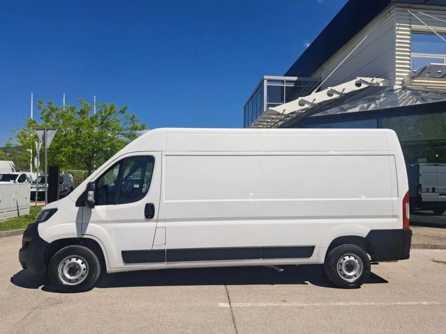 fiat professional ducato light furgon 2.2 mjt l3h2, 2023 god. - slika 2