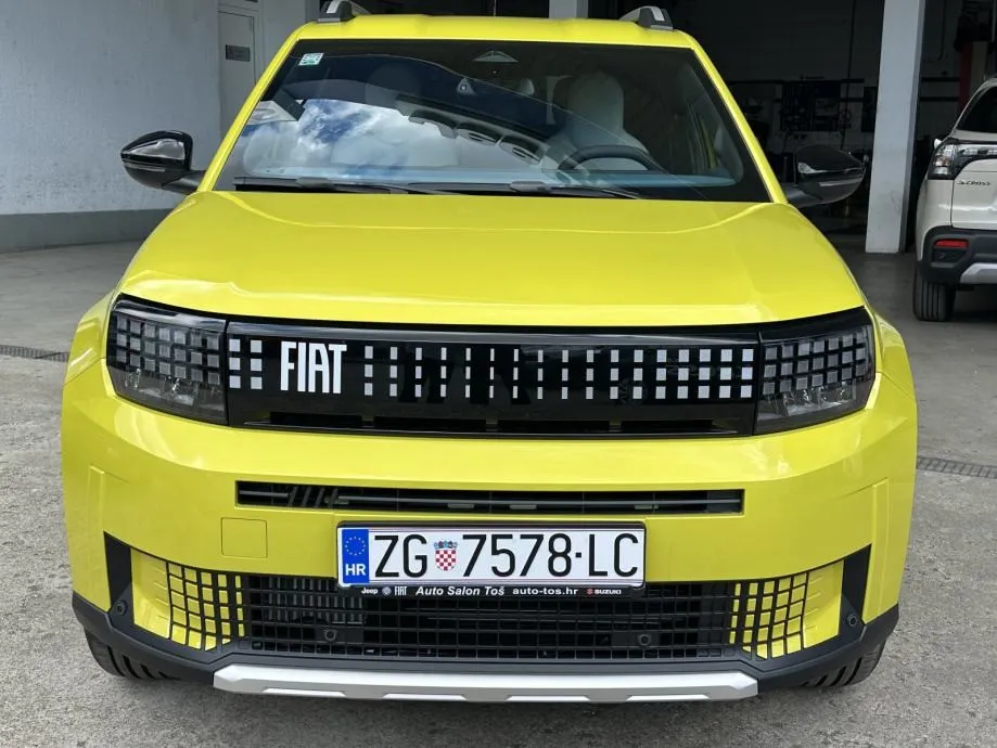 fiat grande panda 1.2 e-hybrid la prima - demo automobil - slika 2
