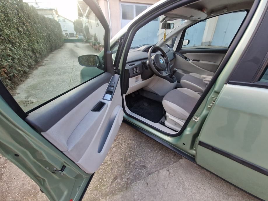 fiat idea 1,3 16v jtd multijet prilika samo 155000 hr 100% ispravan - slika 10