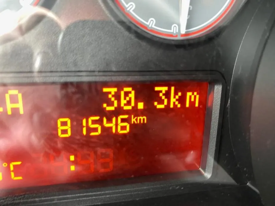 fiat punto 1.3 multijet 16v, klima, tempomat, 4x garancija!!! - slika 11