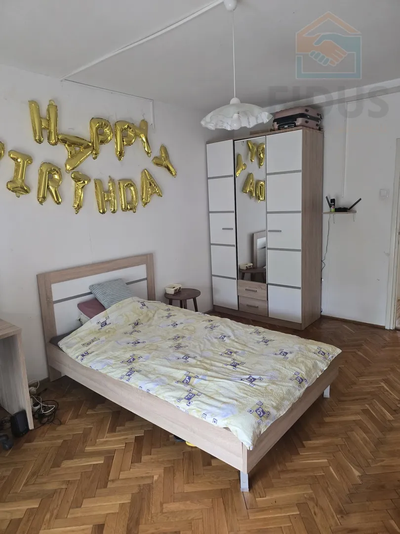 trosoban stan - vijenac ivana meštrovića - slika 5