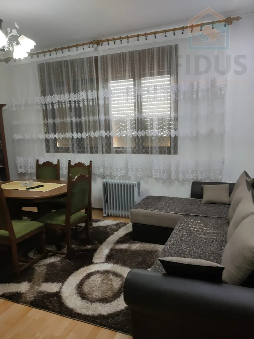 obiteljska kuća s poslovnim prostorom - mirkovci - slika 14