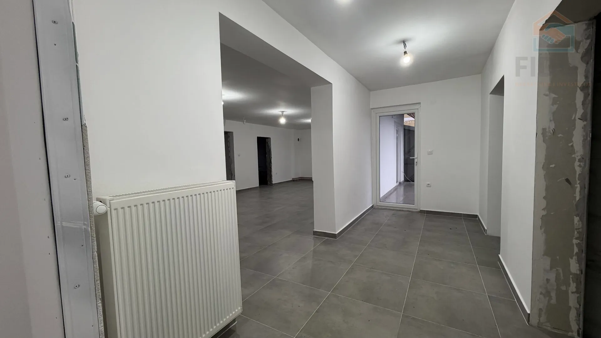 četverosoban stan - livana - slika 5