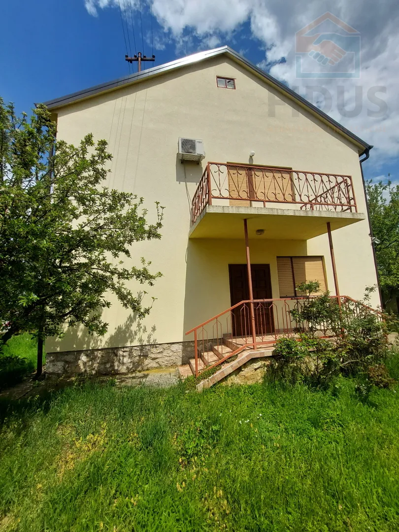 obiteljska kuća s poslovnim prostorom - mirkovci - slika 5