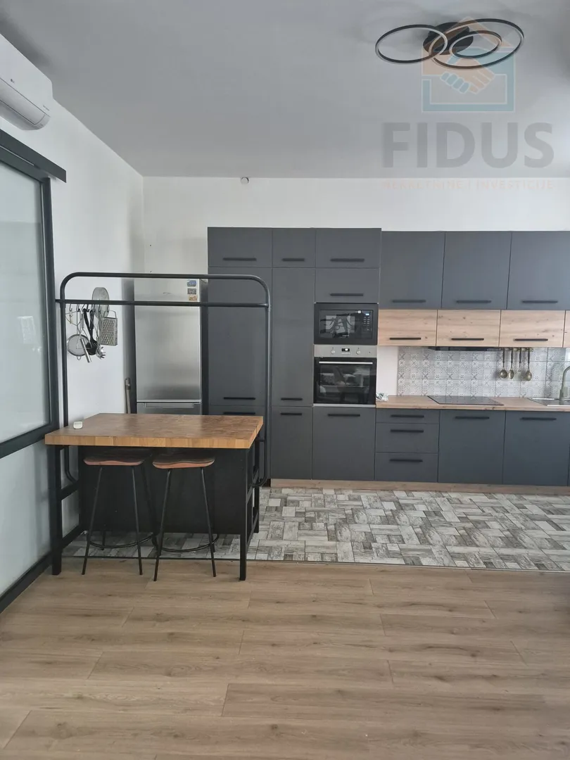 kuća na atraktivnoj lokaciji - slika 5