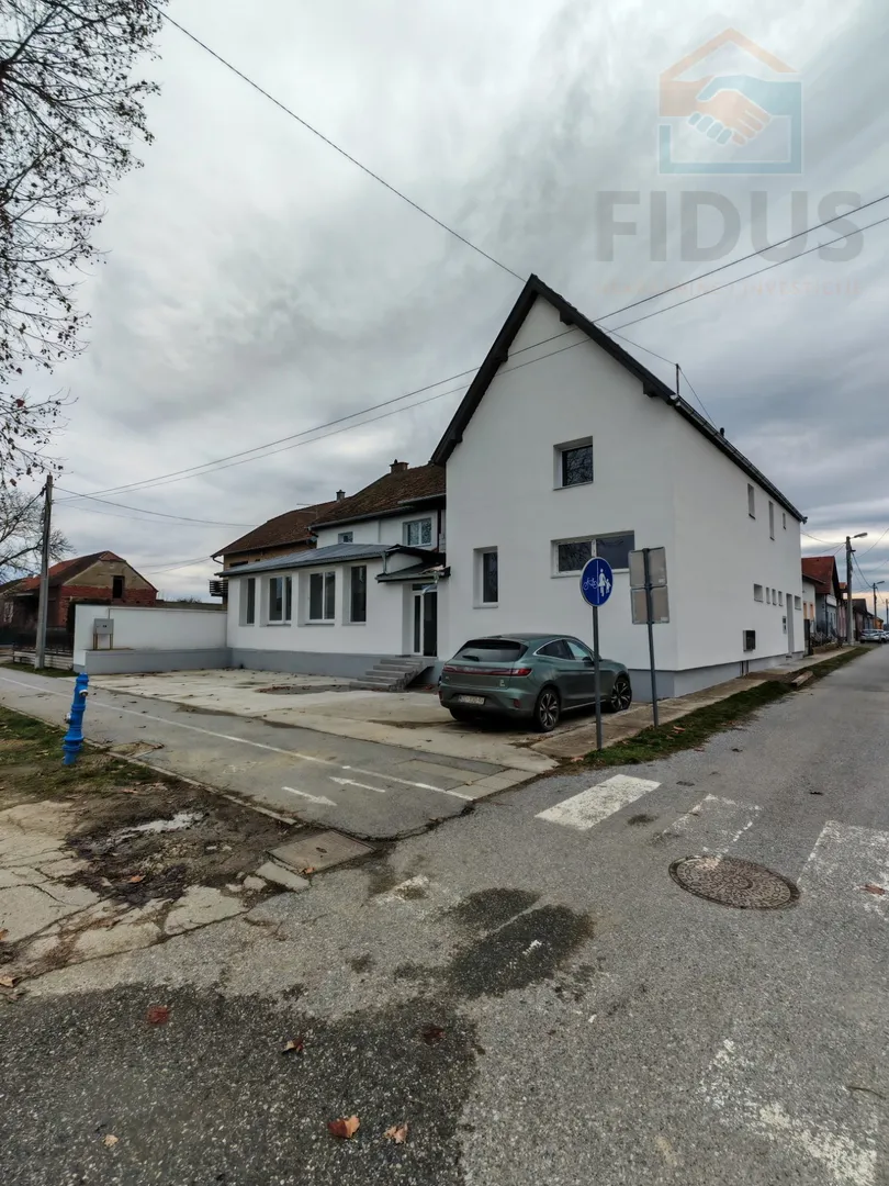 Poslovni prostor 350 m2 - Livana - Livana, Čepin