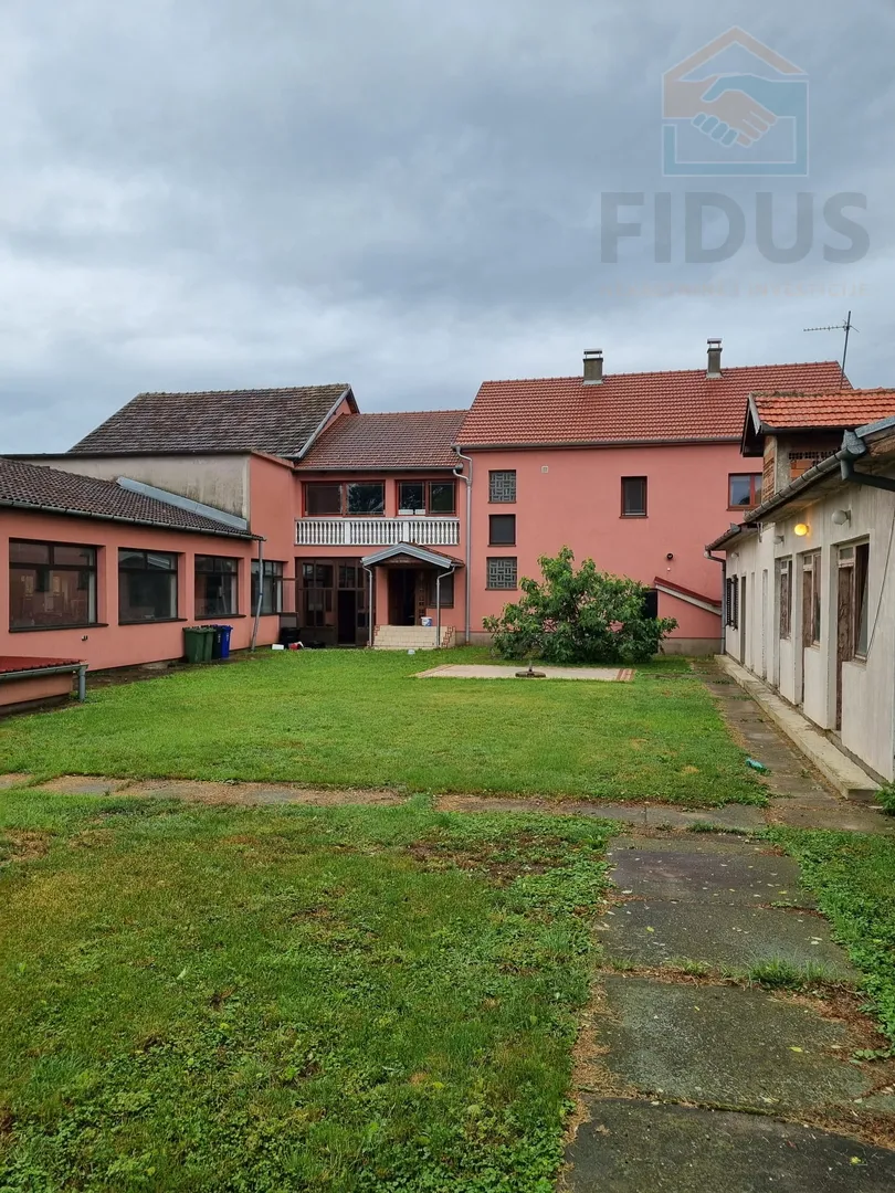 stambeno poslovna zgrada - uglješ - slika 6