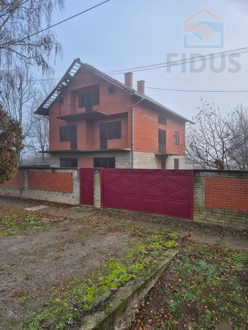 Obiteljska kuća - Petrova Slatina - Petrova Slatina, Šodolovci