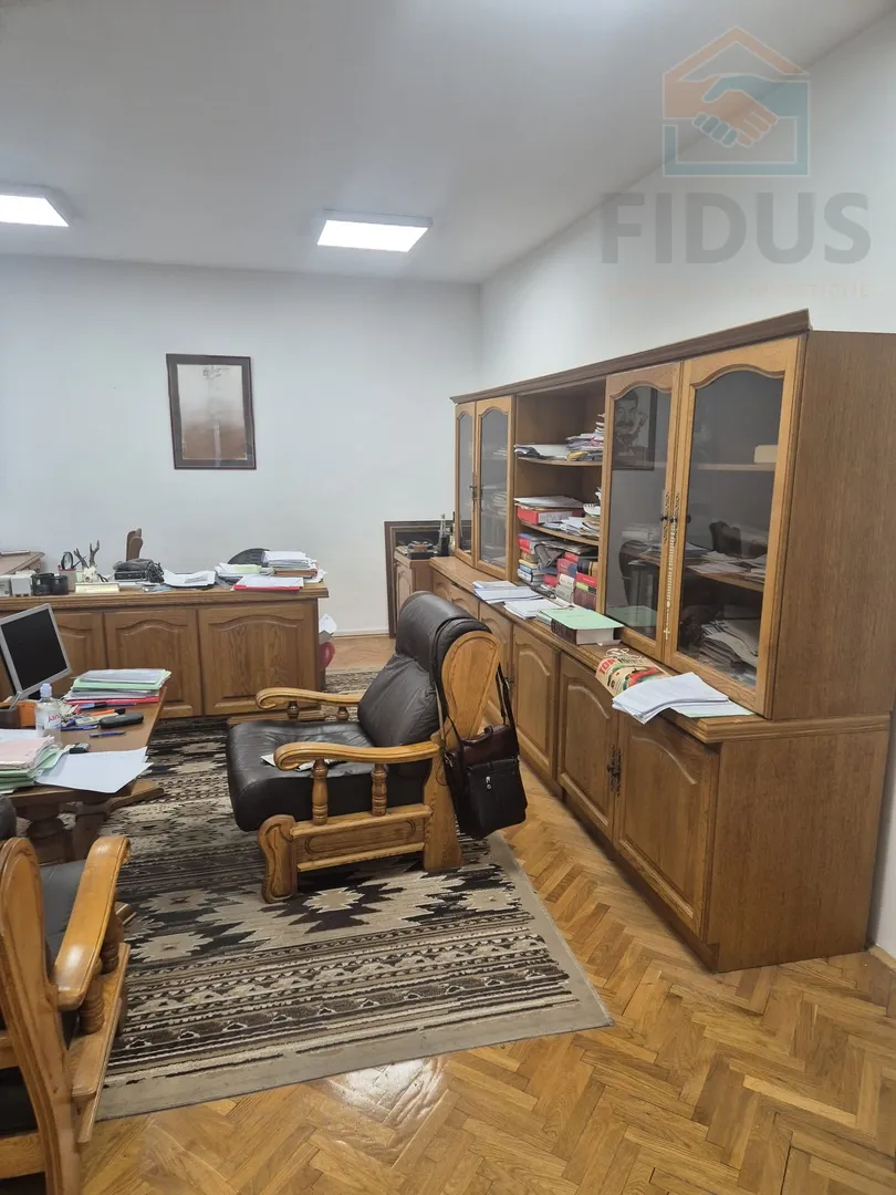 prodaja stana/poslovnog prostora - 200 m2, centar grada osijeka - slika 2