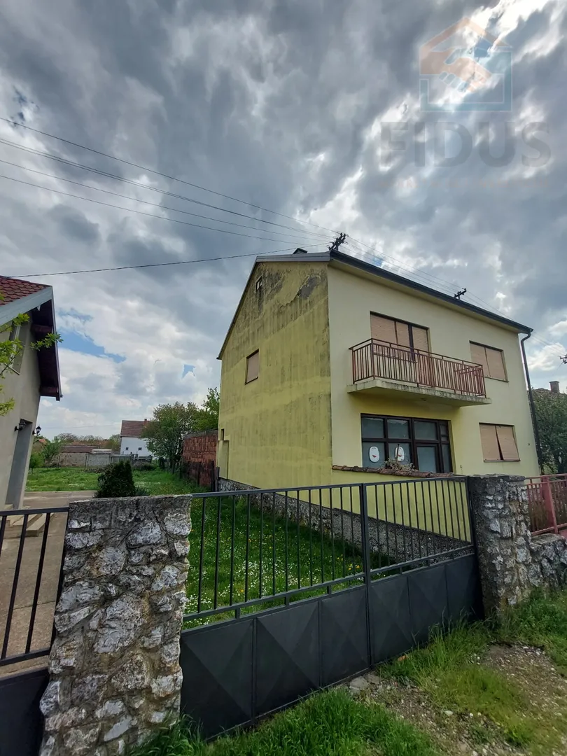 obiteljska kuća s poslovnim prostorom - mirkovci - slika 3
