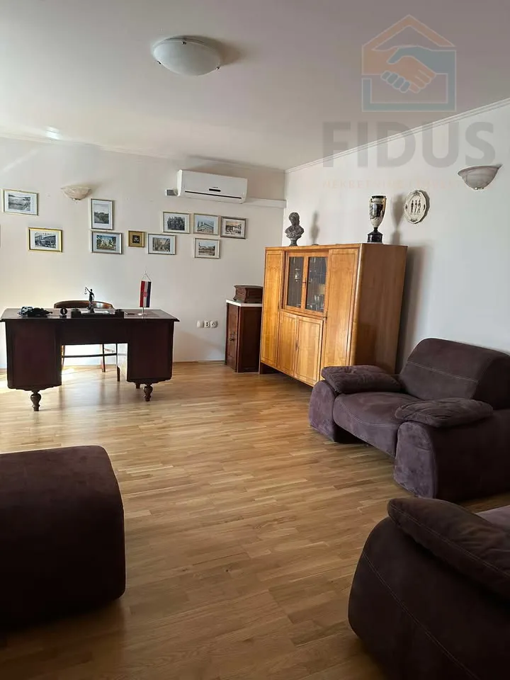 velika kuća u osijeku, najam/prodaja - slika 23