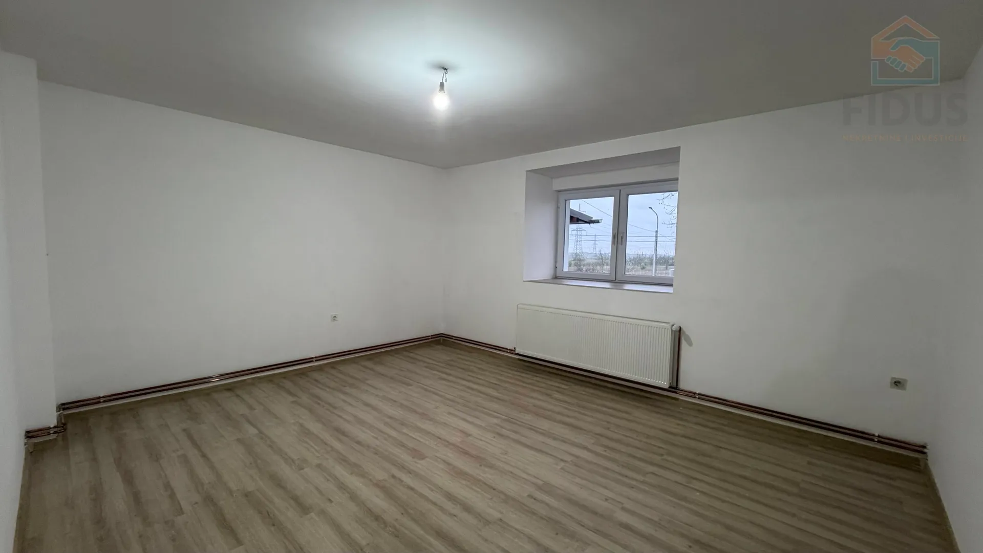 četverosoban stan - livana - slika 10