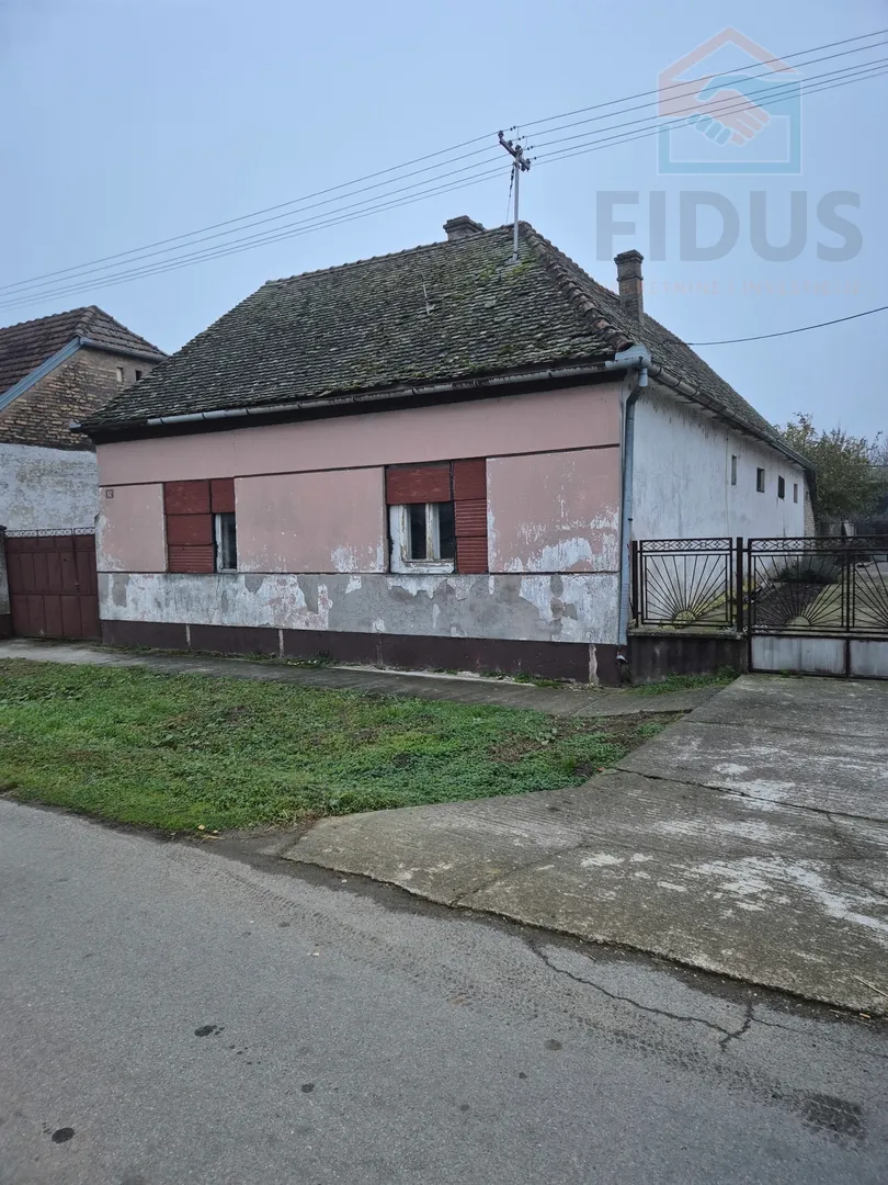 kuća za adaptaciju - dalj - slika 2