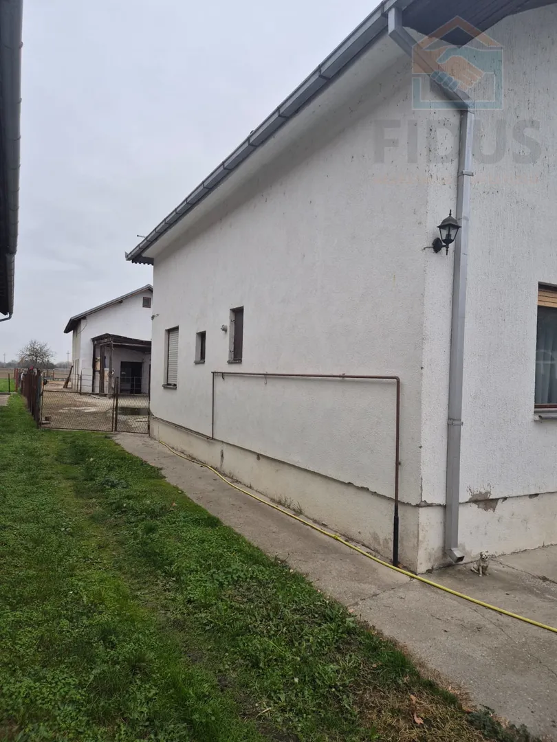 stambeno-poslovna kuća - bizovac - slika 3