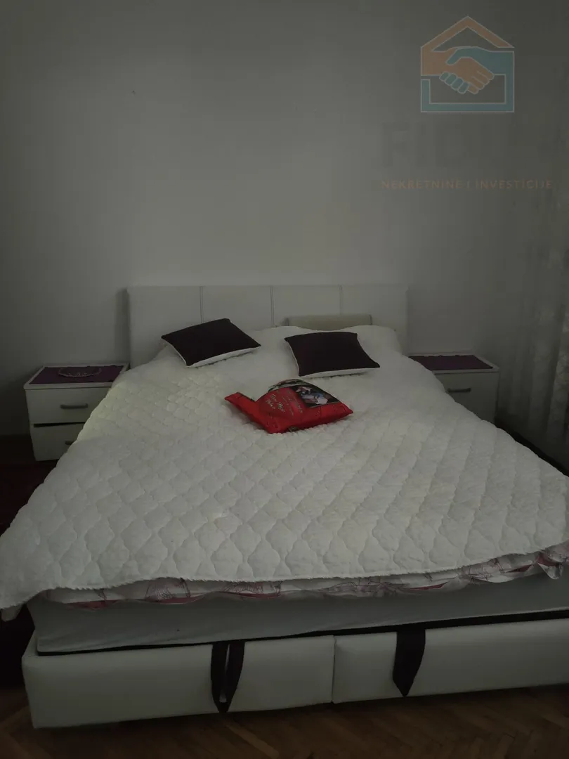 obiteljska kuća s poslovnim prostorom - mirkovci - slika 17