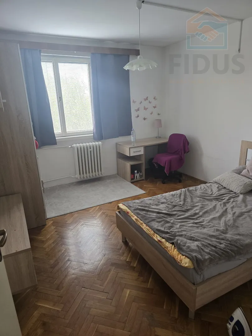 trosoban stan - vijenac ivana meštrovića - slika 6