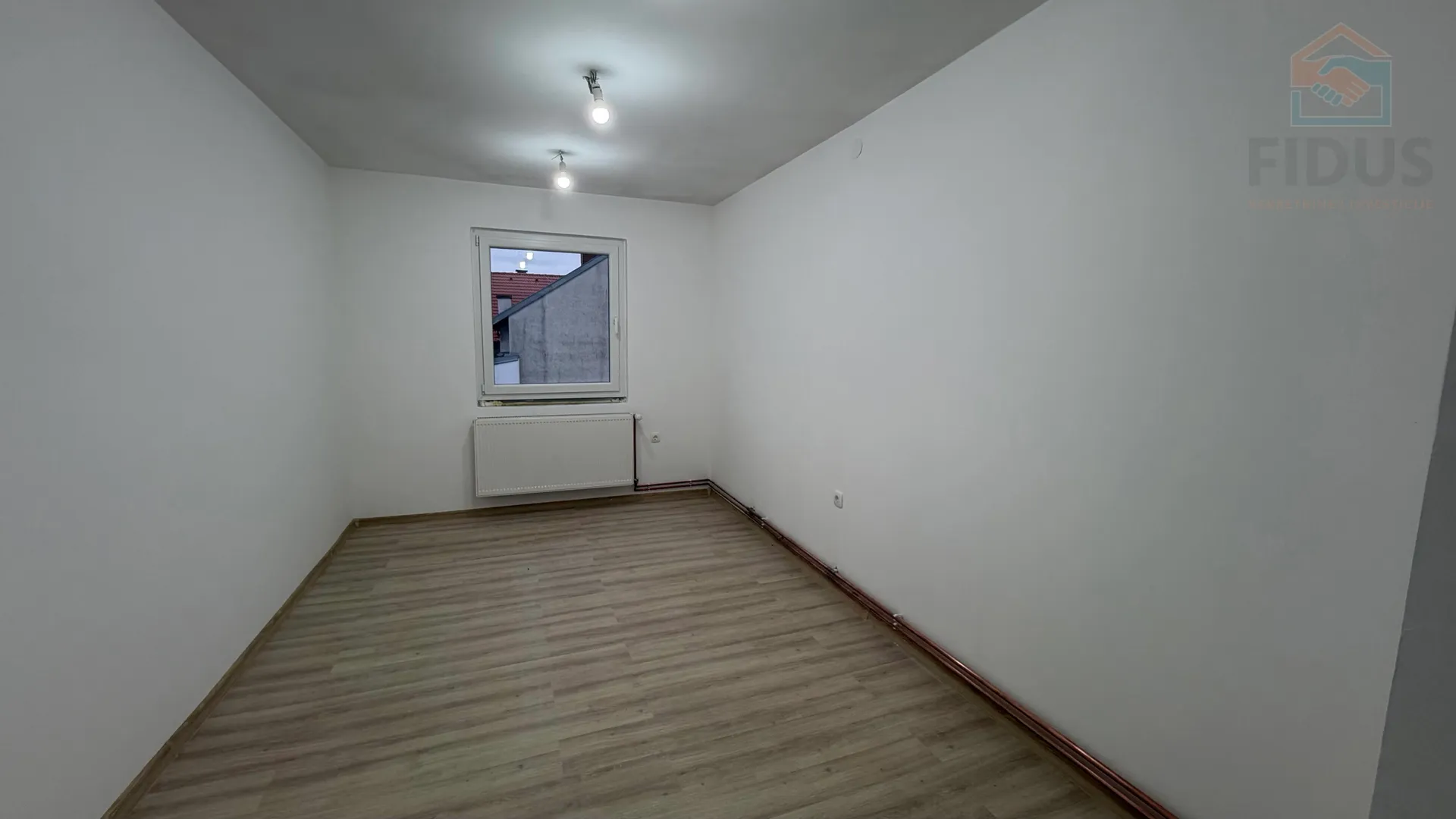 četverosoban stan - livana - slika 6