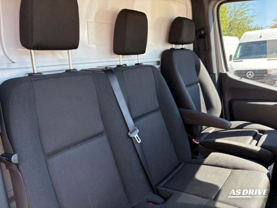 mercedes sprinter 315 cdi lang kofer, 2023 god. - slika 13