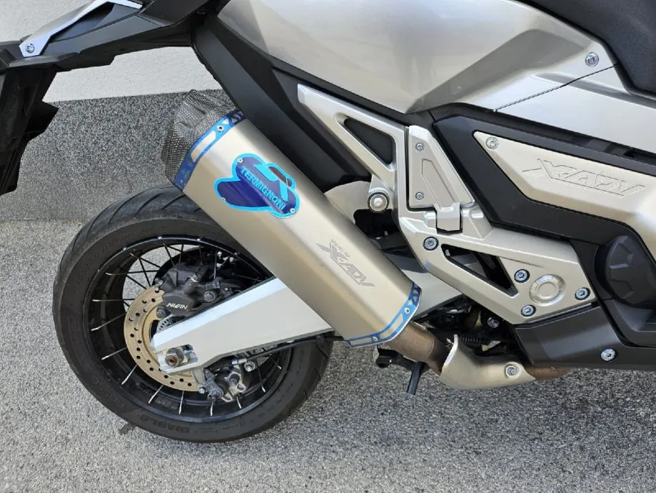 honda x adv 750 abs 750, 2017 god. - slika 9