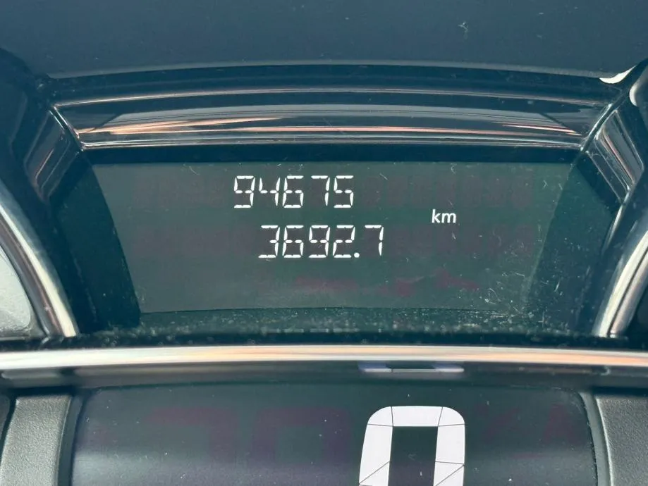 renault clio iv 1.5 dci, klima, tempomat, 4x garancija!! - slika 17