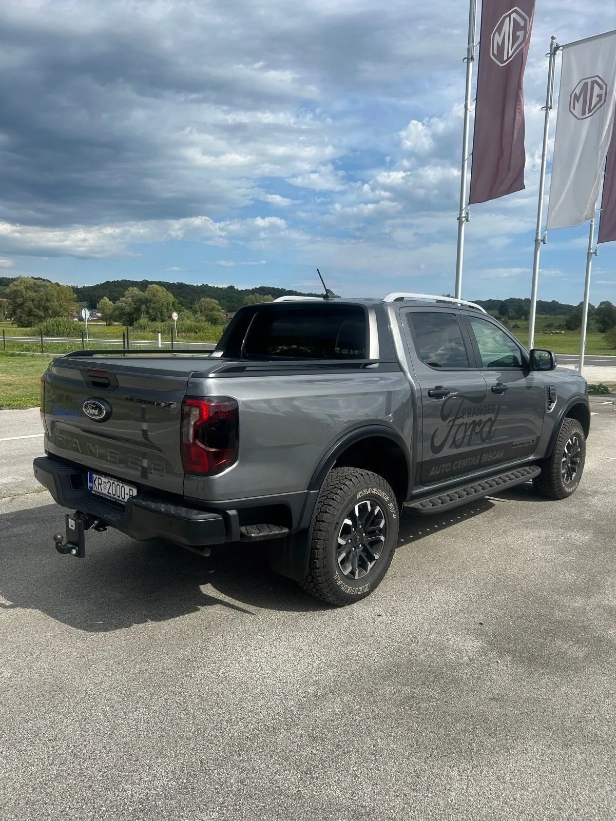 ford ranger wildtrack x 2.0 bi-turbo - slika 2