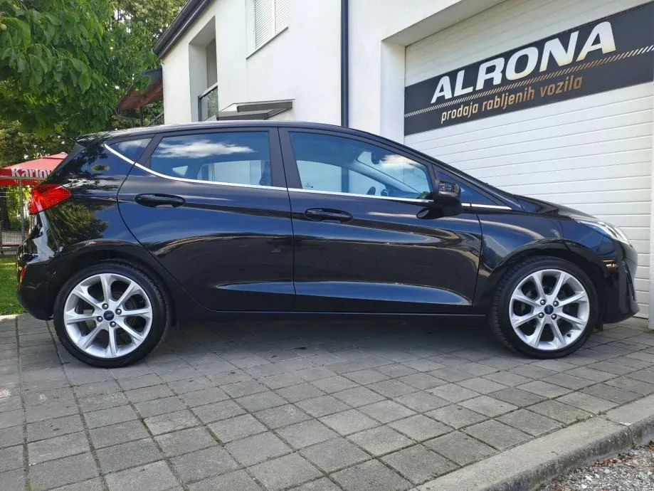 ford fiesta 1.5 tdci titanium*jamstvo*led,navi,kamera,servisna... - slika 4