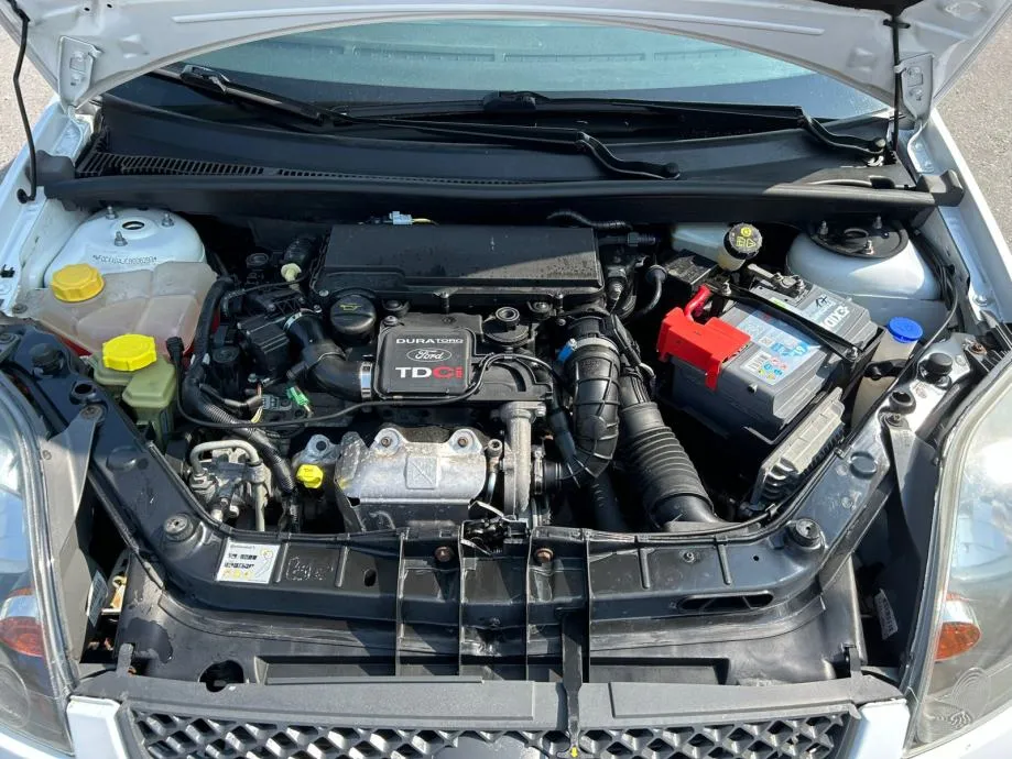 ford fiesta 1,4 td, 2009 god. - slika 8