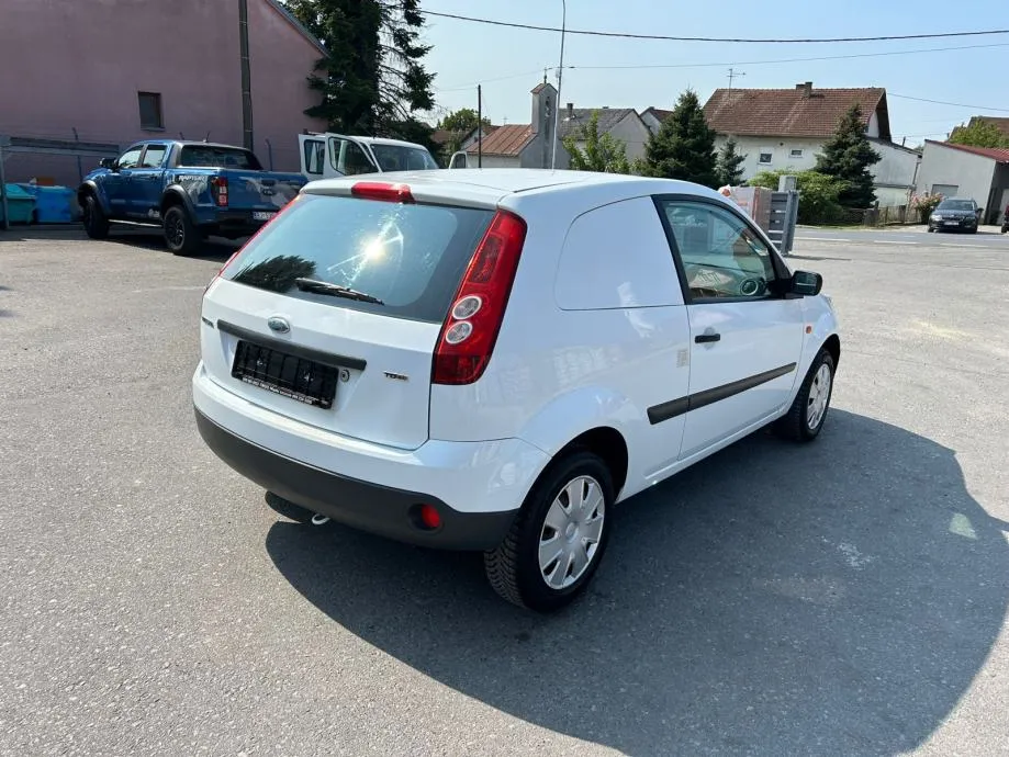 ford fiesta 1,4 td, 2009 god. - slika 6