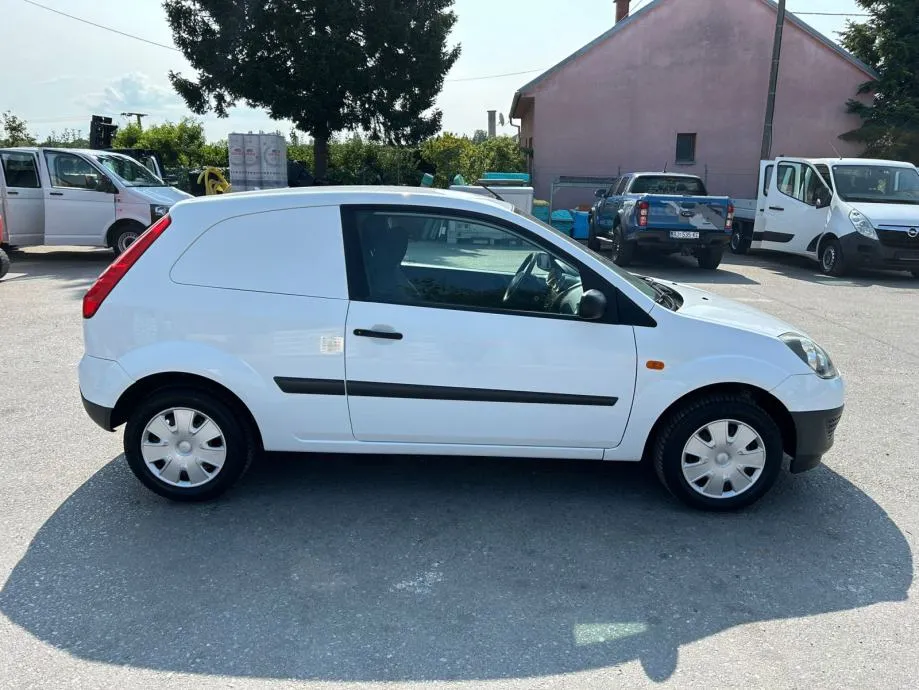 ford fiesta 1,4 td, 2009 god. - slika 4