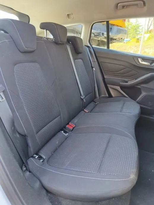 ford focus 1,5 ecoblue - slika 19