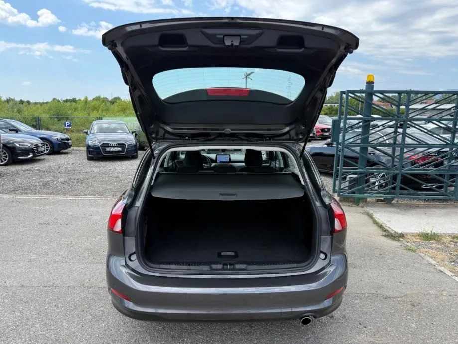 ford focus 1.5 ecoblue °navi°temopmat°led svjetla°leasing bez učešća° - slika 23