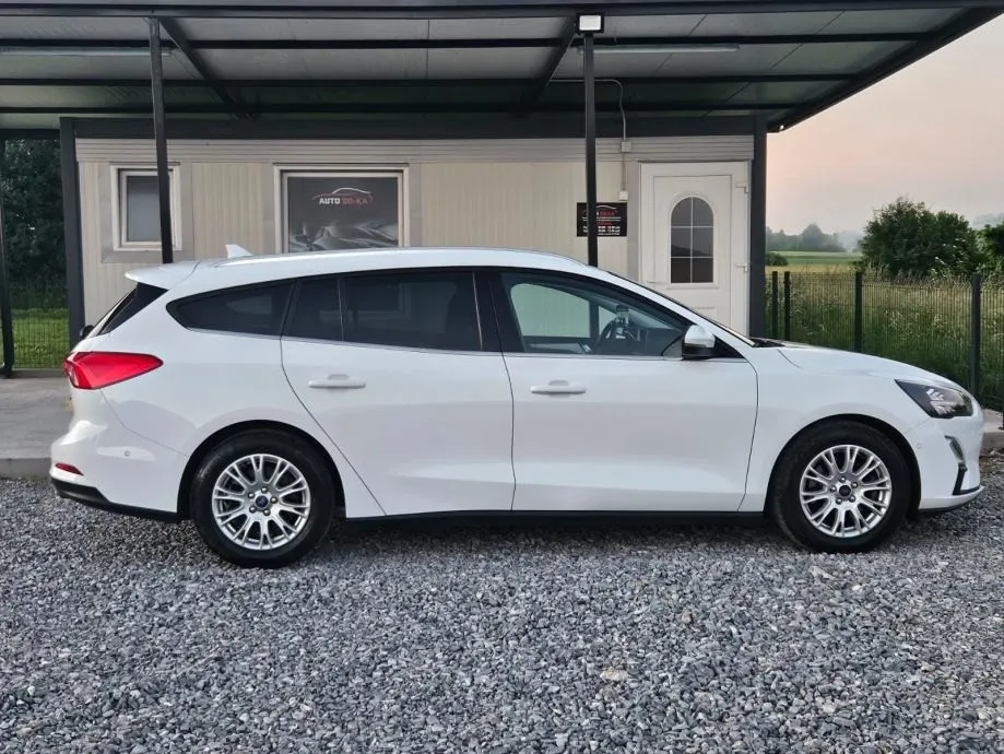 ford focus karavan 1,5 automatik titanium - slika 6