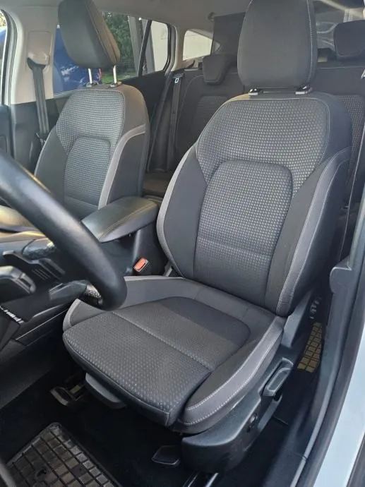 ford focus karavan 1,5 automatik titanium - slika 8