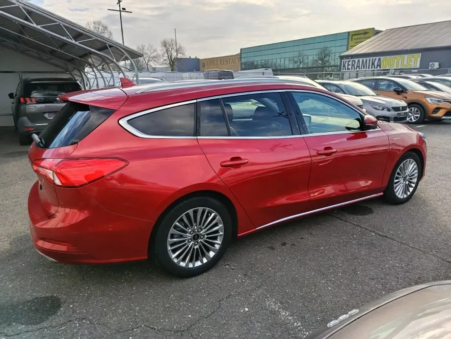 ford focus karavan 1,5 ecoblue vignale. fulll. jamstvo. leasing - slika 8