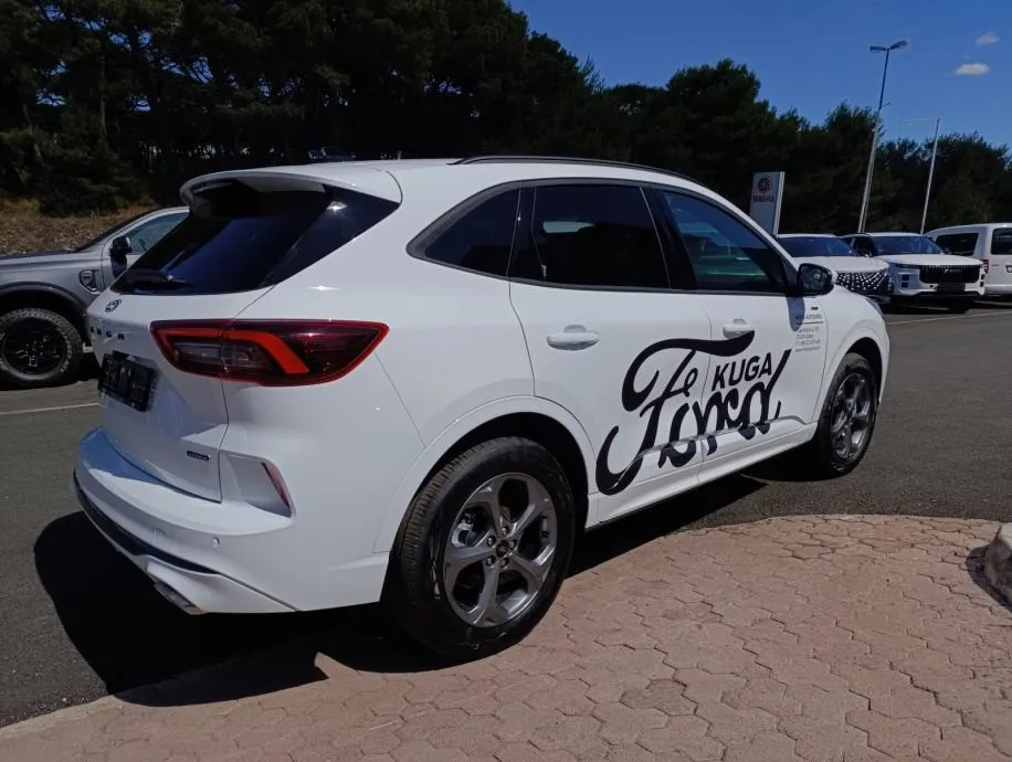 kuga st line 2.5 fhev 180ks cvt fwd - slika 8