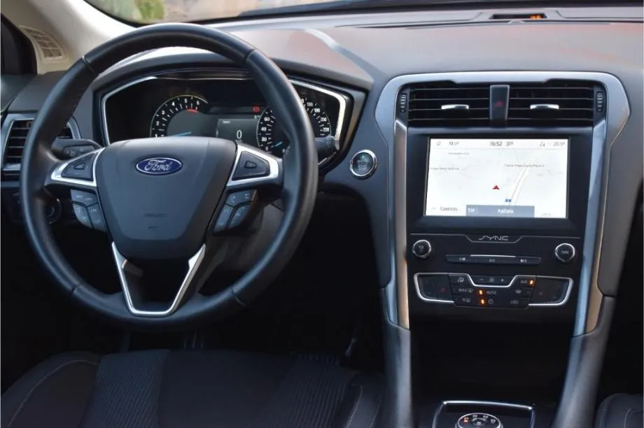 ford mondeo 2.0 tdci automatik,titanium -android&apple,dab -facelift - slika 11