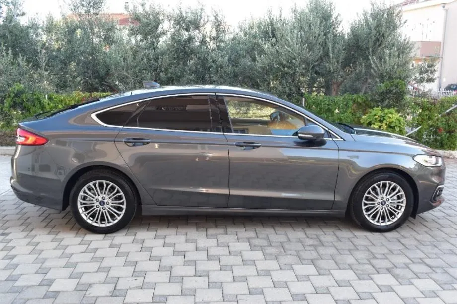 ford mondeo 2.0 tdci automatik,titanium -android&apple,dab -facelift - slika 5