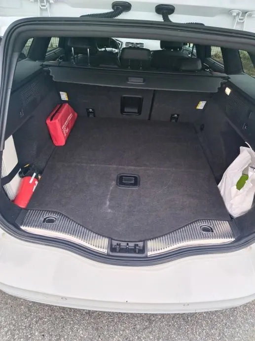 ford mondeo karavan 2,0 tdci - slika 9