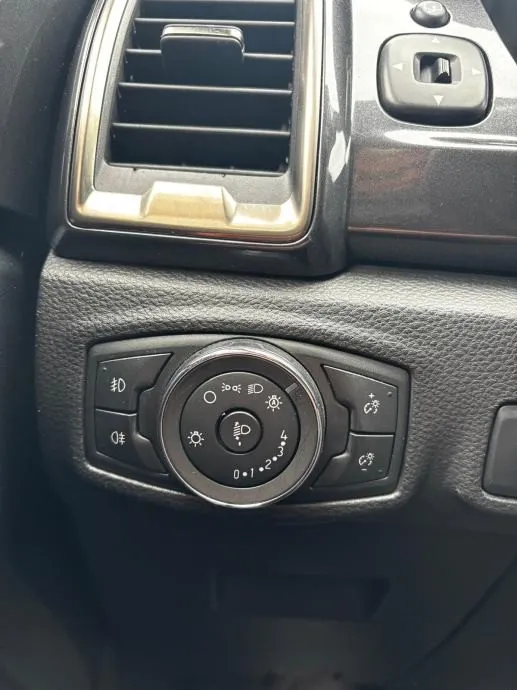 ford ranger wildtrak 2.0 automatik - slika 11