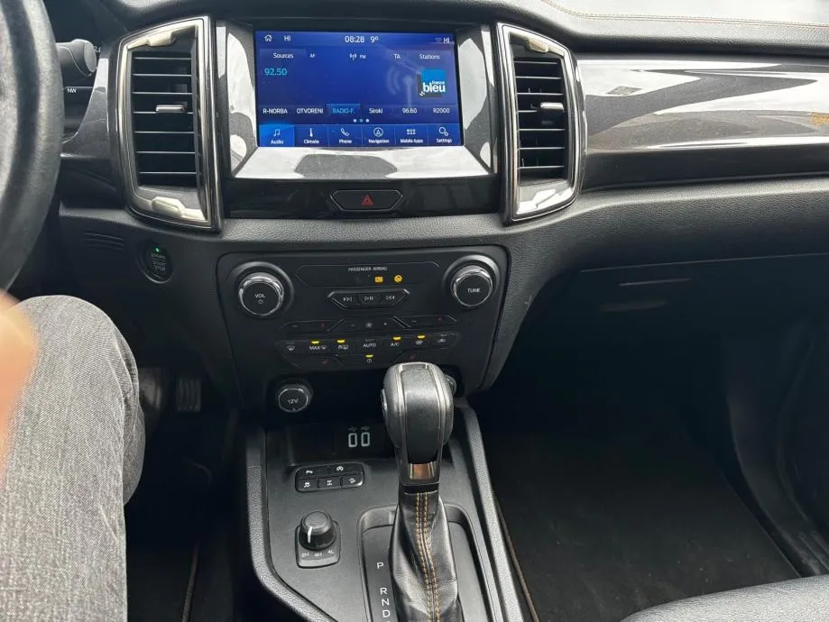 ford ranger wildtrak 2.0 automatik - slika 13