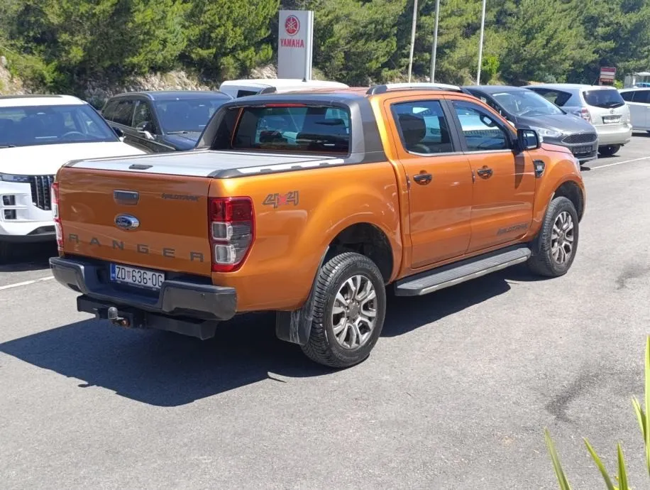 ford ranger wildtrak automatik/3.2 - slika 4