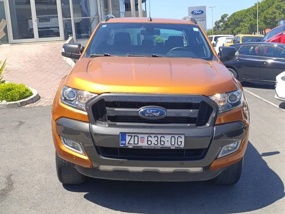 ford ranger wildtrak automatik/3.2 - slika 2