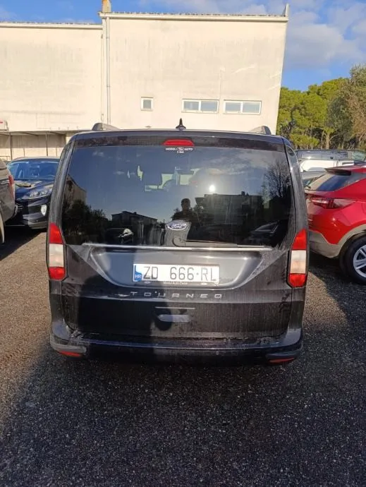 ford tourneo connect 2.0 d - slika 2