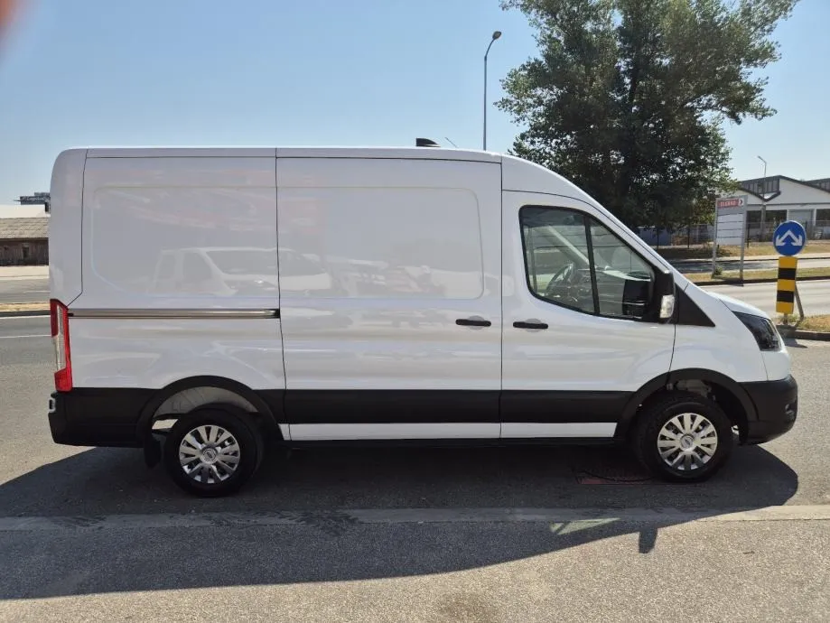 ford transit 2.0 tdci, odlično stanje, garancija na vozilo.., 2024 god - slika 8