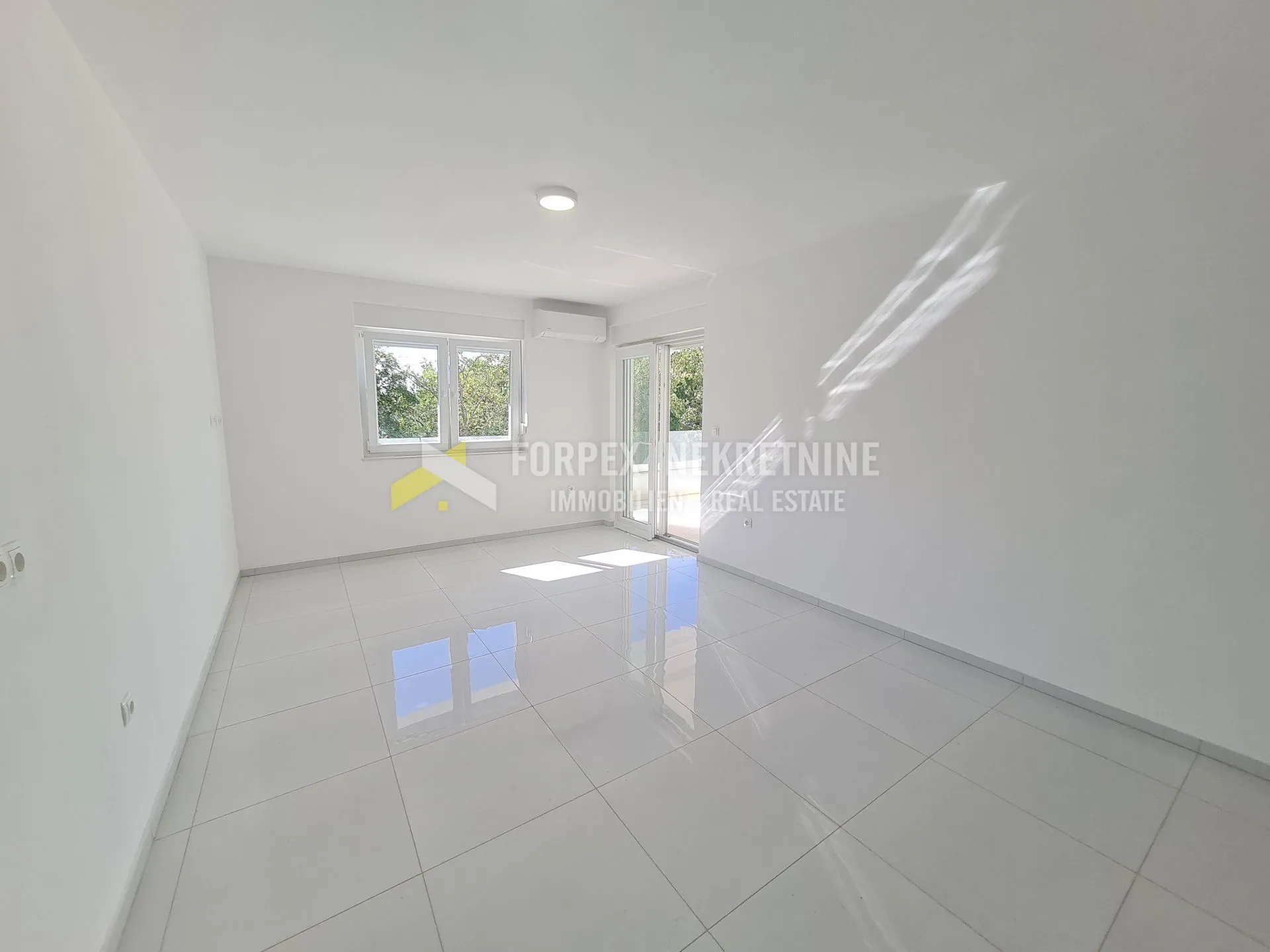 CRIKVENICA-STAN 64 m2 U NOVOGRADNJI