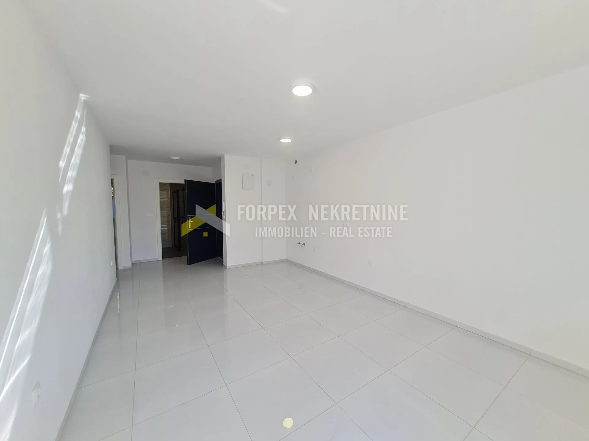 crikvenica-stan 64 m2 u novogradnji - slika 9