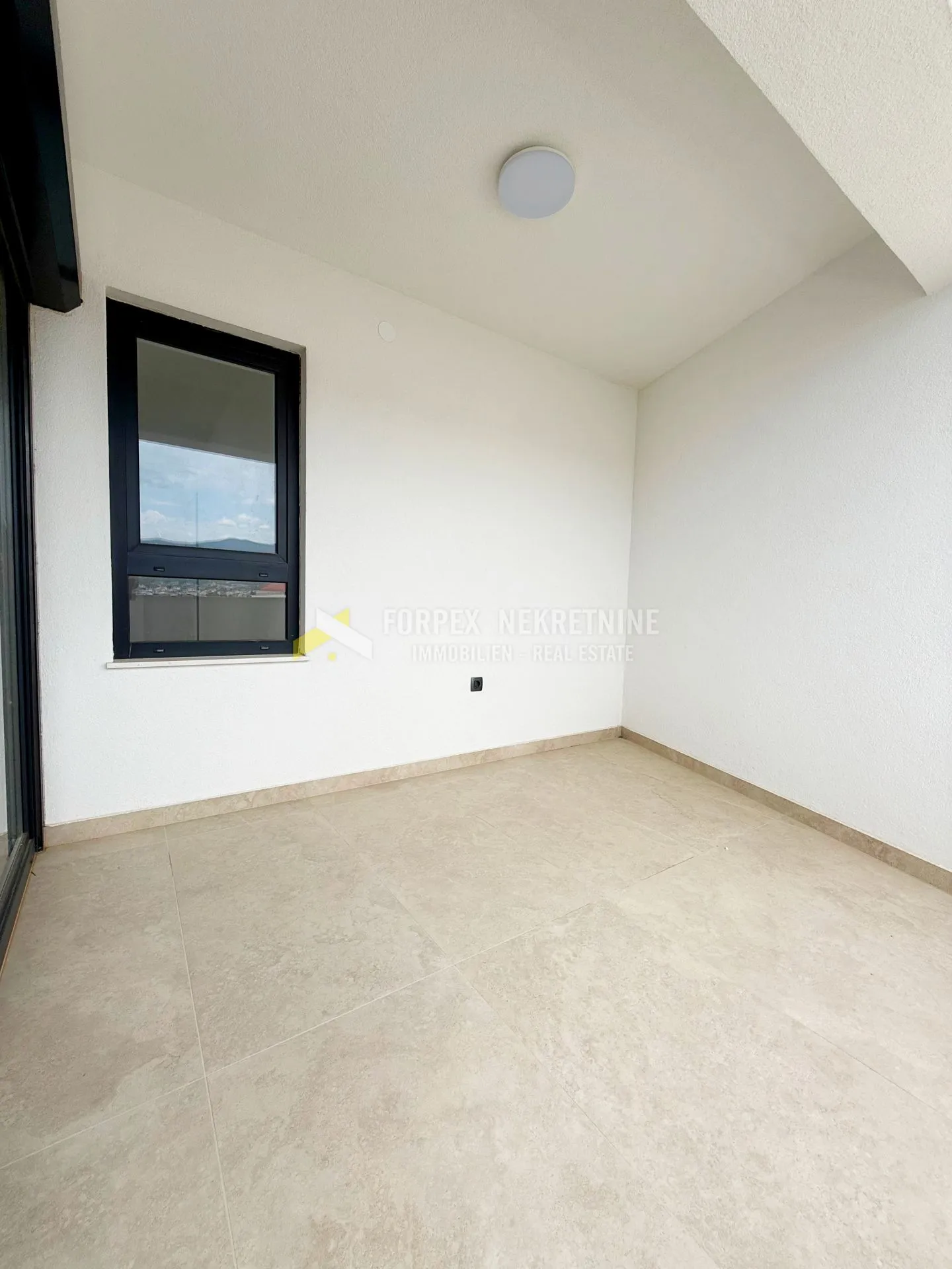 novi vinodolski-stan 90 m2 u novogradnji 400 metara od mora - slika 8