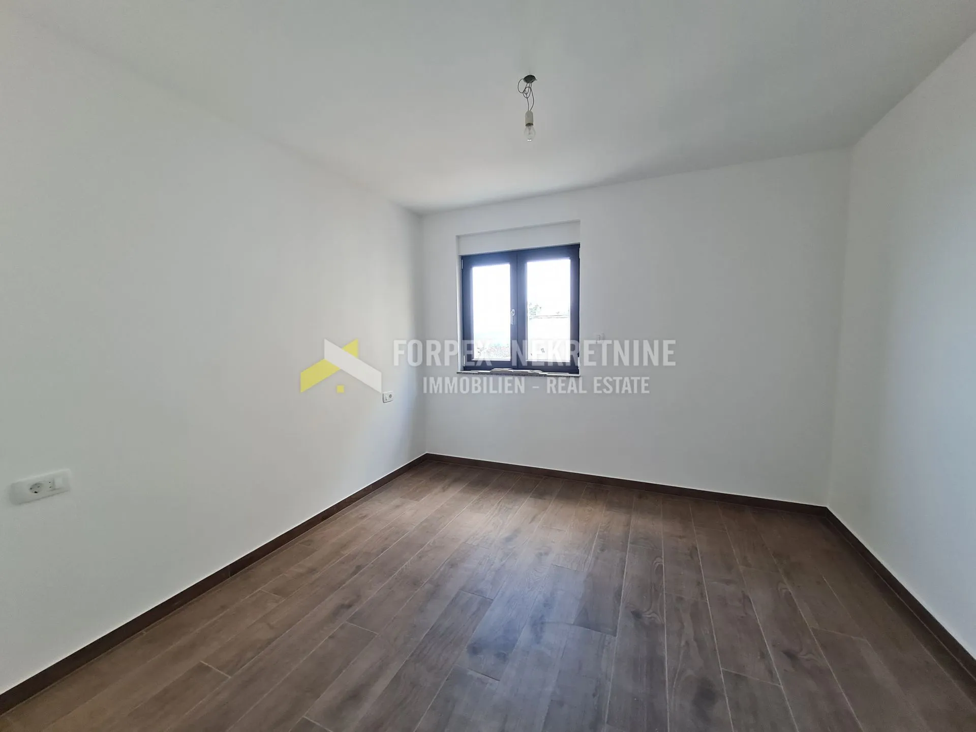 crikvenica-dvoetažni stan 101 m2 sa pogledom na more - slika 9
