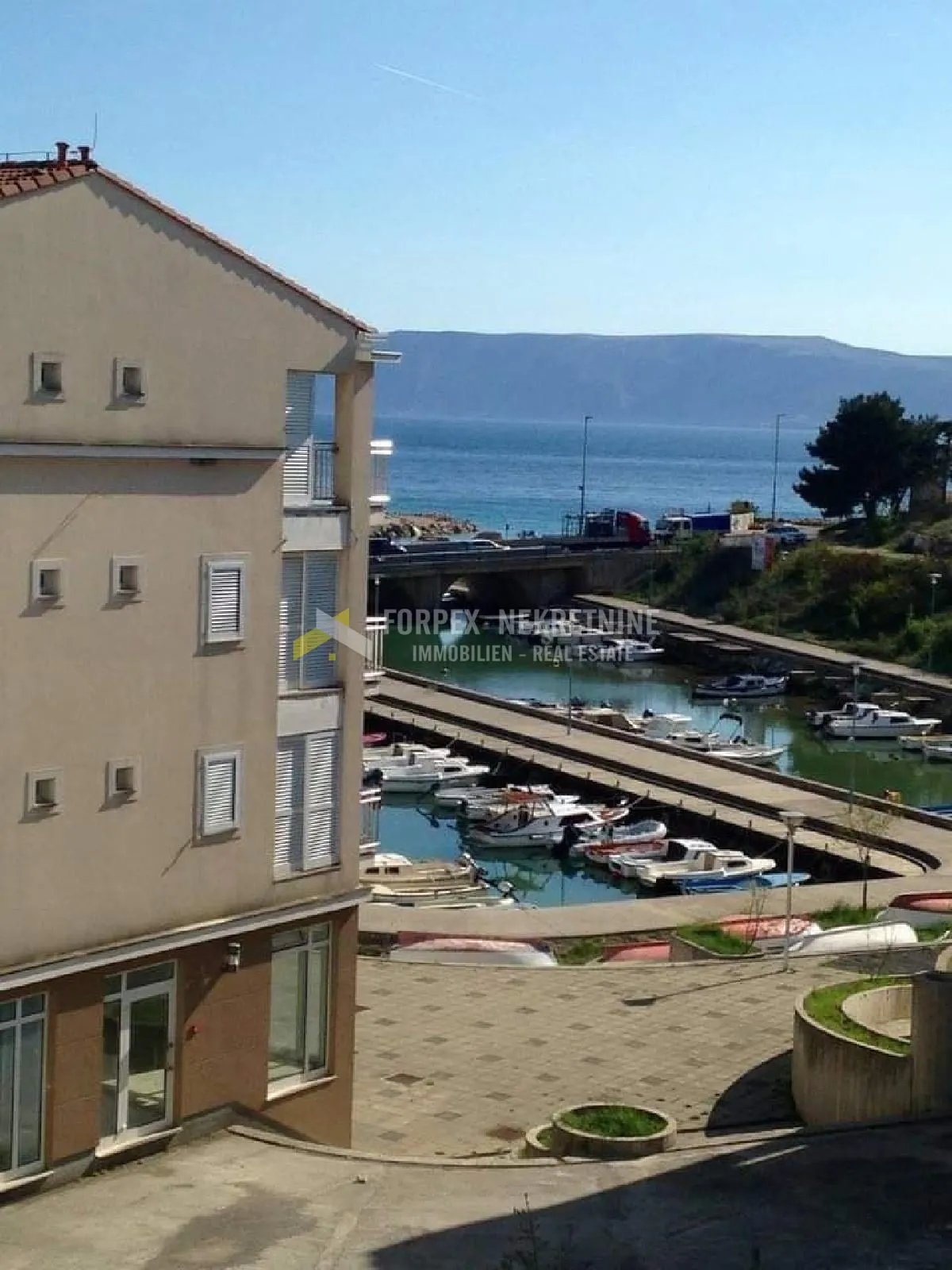 novi vinodolski-garsonijera s pogledom na more - slika 2