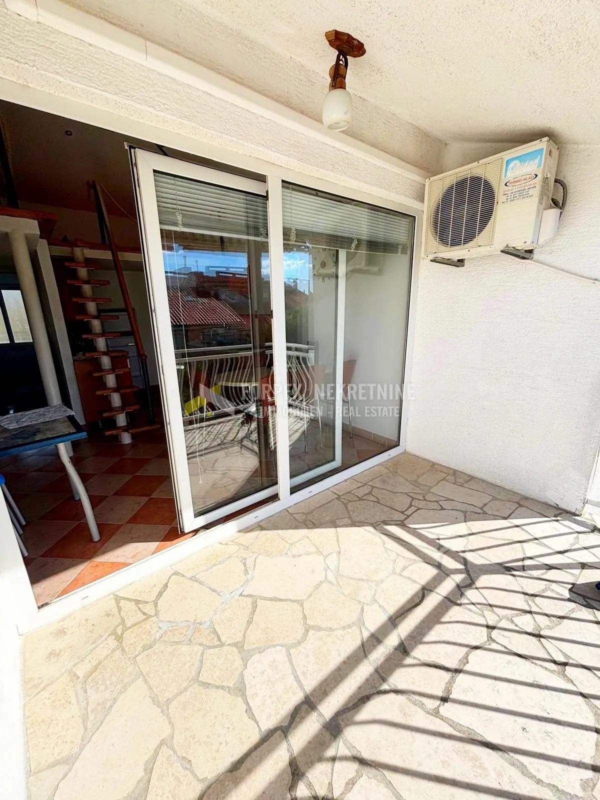 novi vinodolski-stan 66 m2 u blizini centra grada - slika 18